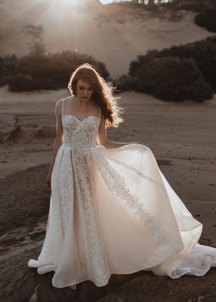 Elly exquisites Brautkleid Designer Haute Couture mit Glitzerträger #0228